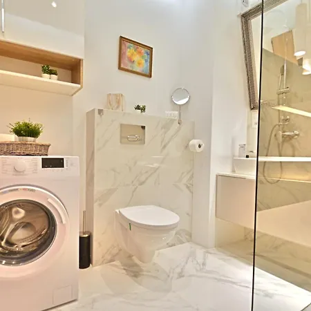 Sunset - Sun Towers - Przestronny Z Prywatnym Parkingiem